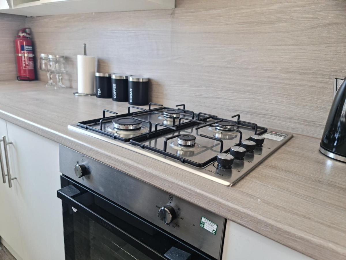 Immaculate 3-Bedrooms Dundee Apartment 外观 照片