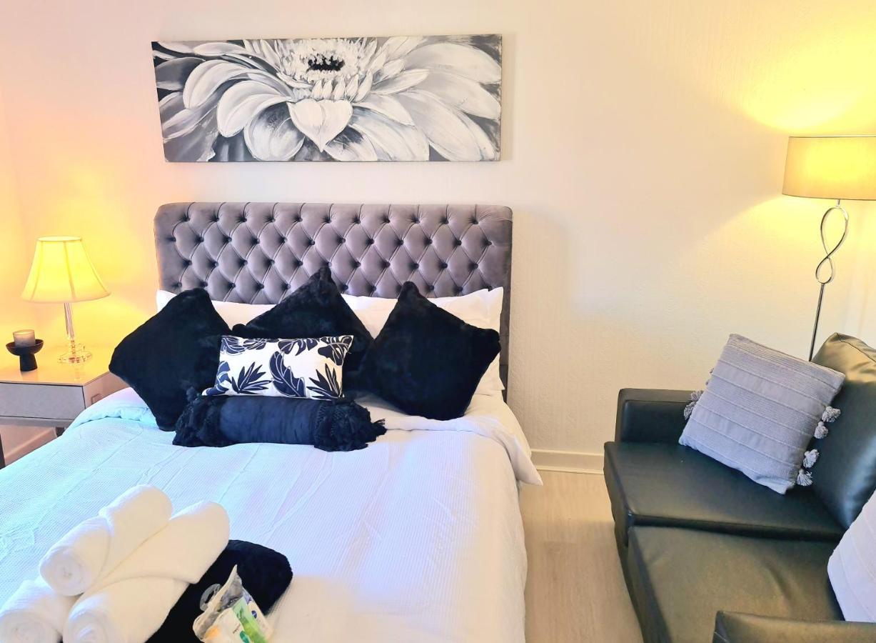 Immaculate 3-Bedrooms Dundee Apartment 外观 照片